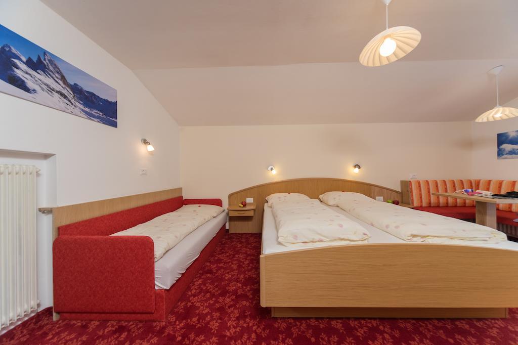 Kedul Lodge Santa Cristina Val Gardena 客房 照片