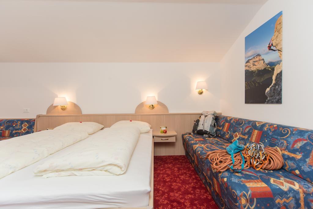 Kedul Lodge Santa Cristina Val Gardena 客房 照片
